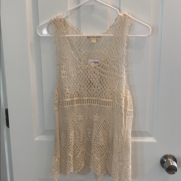 Crochet top - Picture 2 of 2